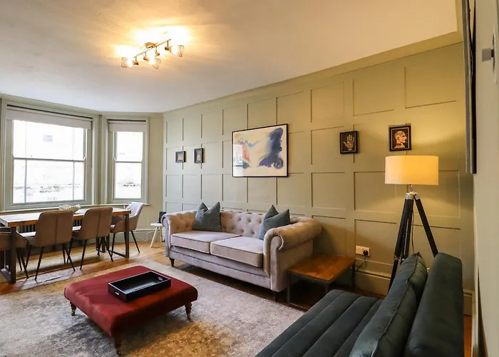 Grosvenor Abode