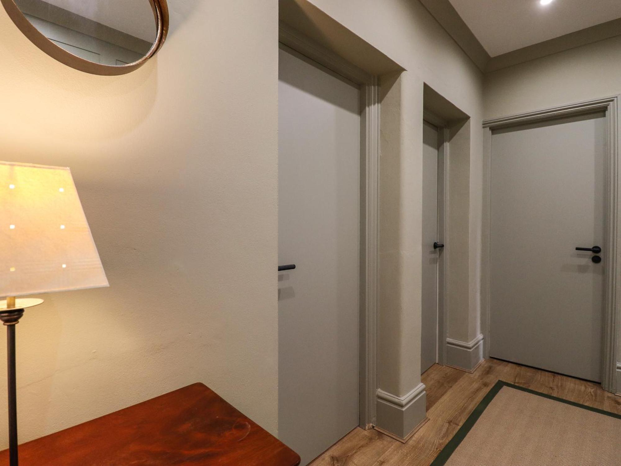 Grosvenor Abode Apartment